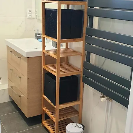 Jolie T5 Familial 10p * Coulaines