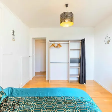 Jolie T5 Familial 10p * Coulaines