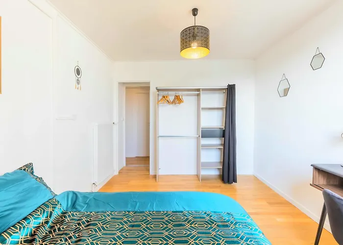 Jolie T5 Familial 10p * Coulaines