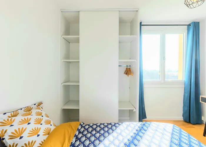 Jolie T5 Familial 10p * Coulaines